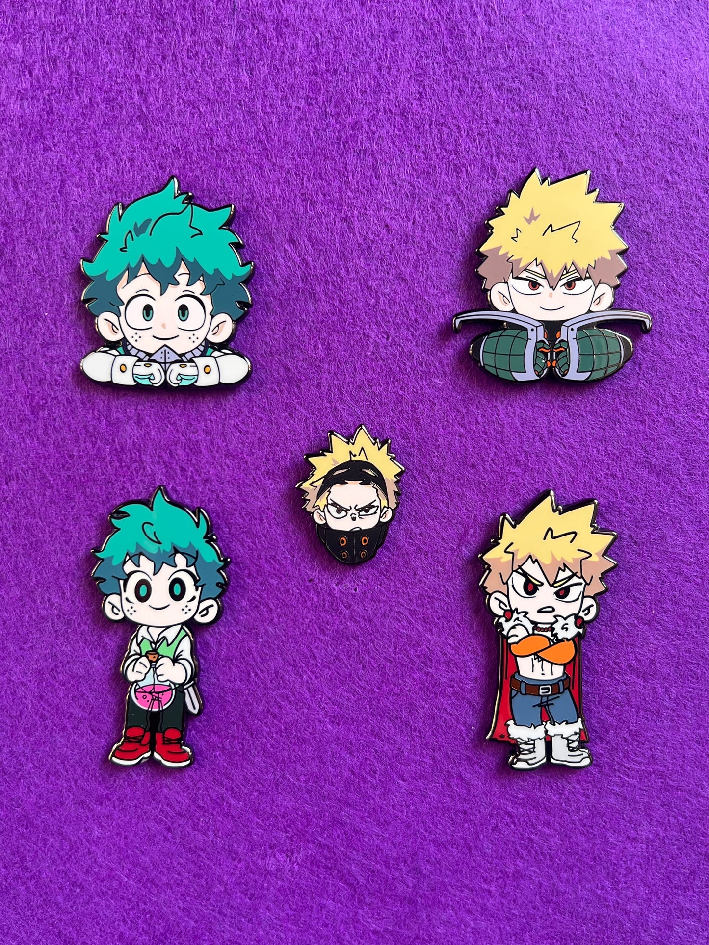 Small hero pin